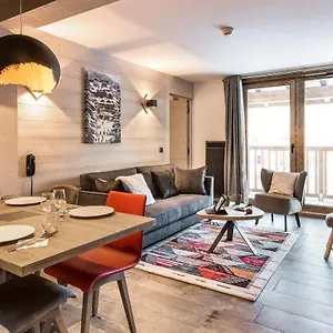 https://chalet-skadi-village-montana.hotels-rhonealpes.com