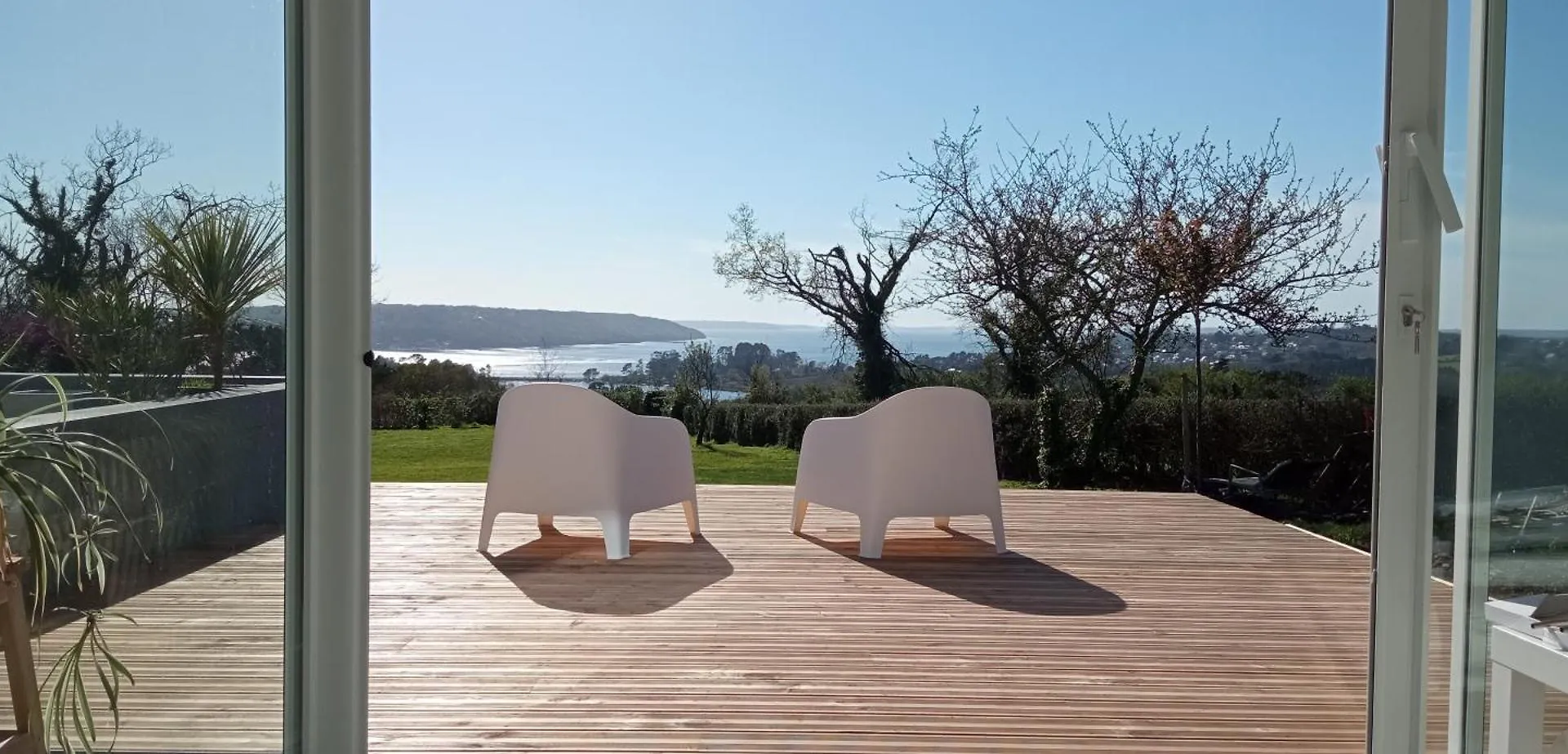Chambre Avec Terrasse Privative Et Vue Mer Hanvec Frankreich
