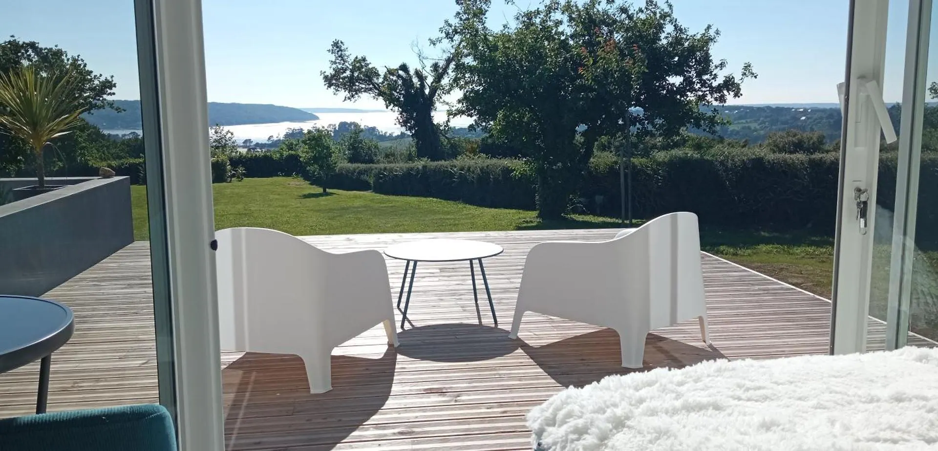 Chambre Avec Terrasse Privative Et Vue Mer Hanvec Gasthof